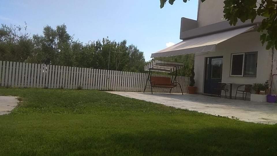 In A Country House# Appartamento *